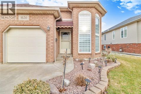 1630 DUROCHER DRIVE LaSalle ON N9H2N1