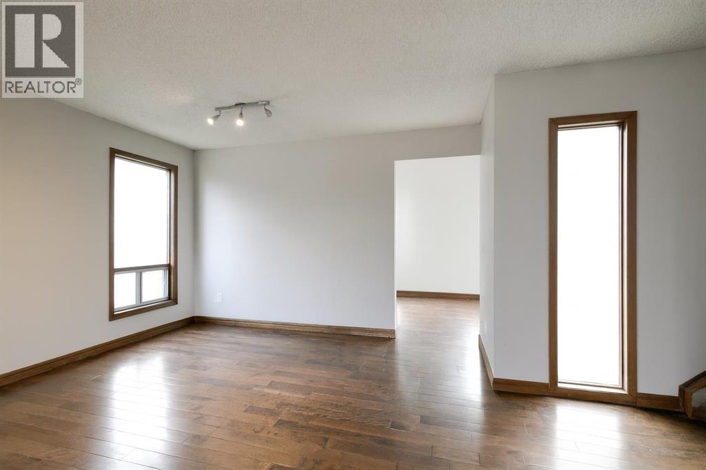 278 Shawnessy Drive SW