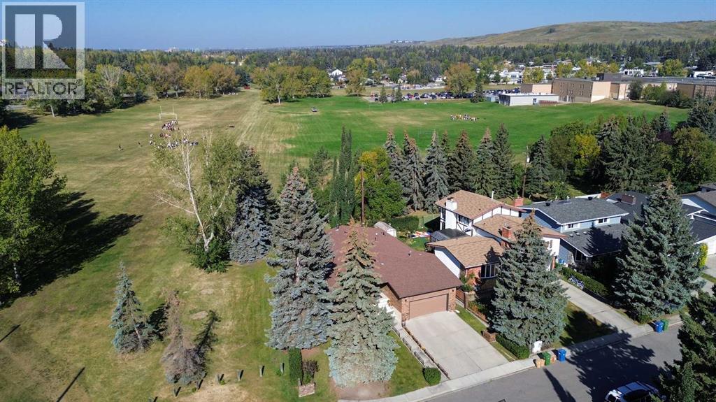 3303 Copithorne Road NW