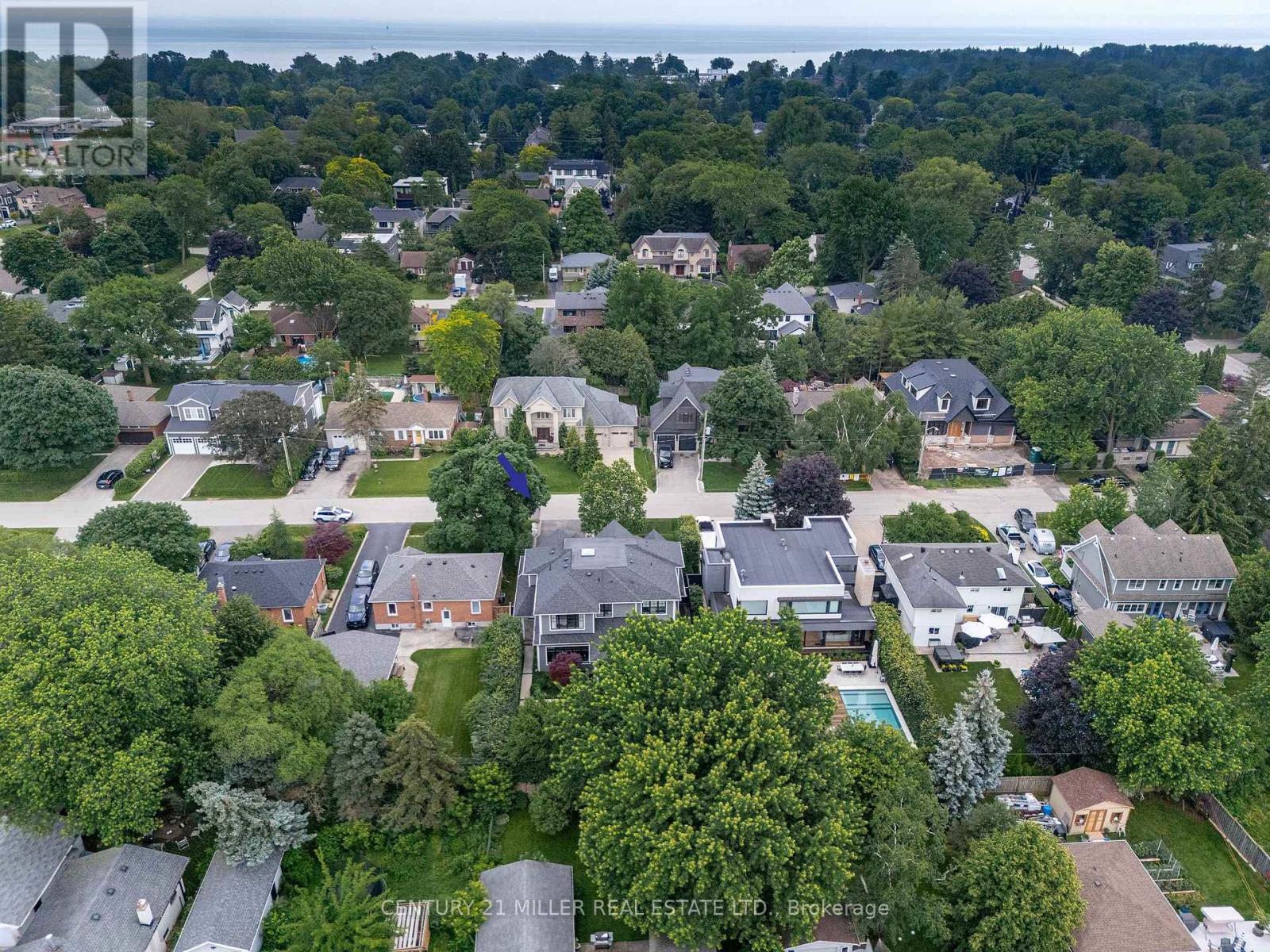 487 ORCHARD DRIVE