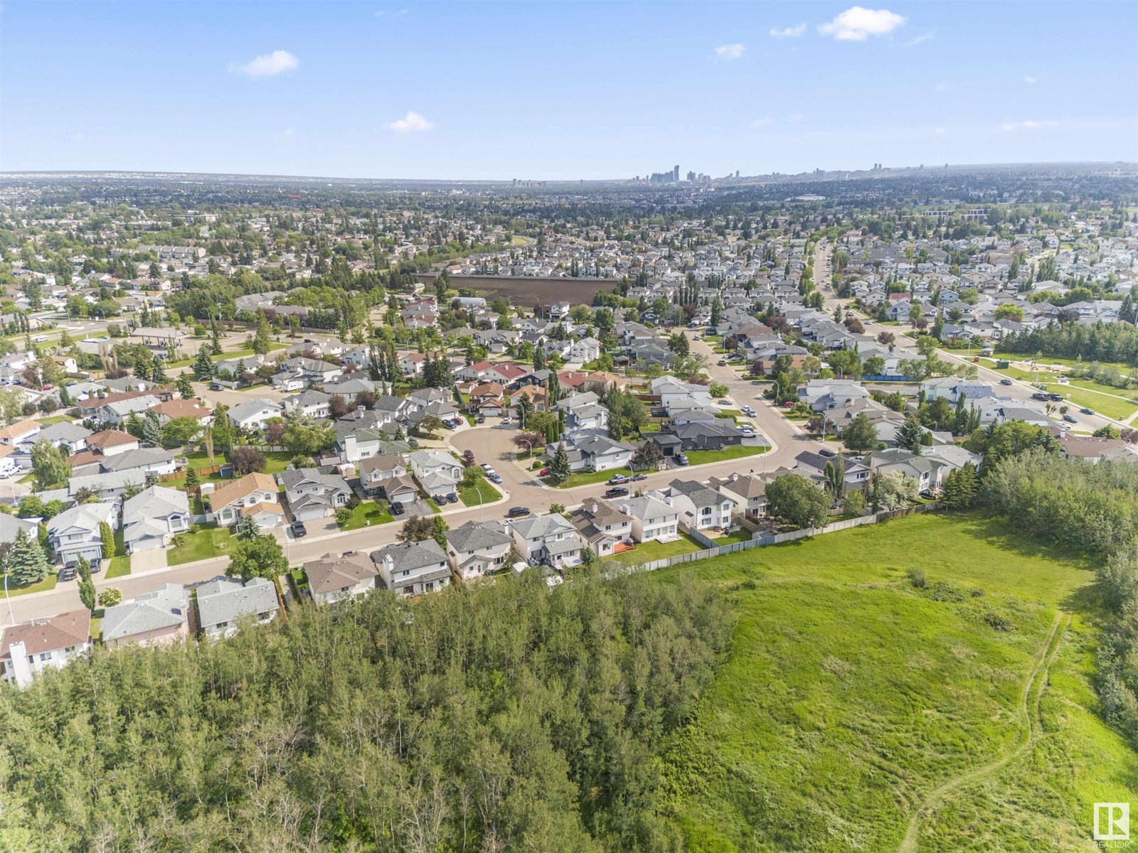 11346 173 AV NW