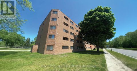 44 CENTRAL AVENUE E Brockville ON K6V1W6