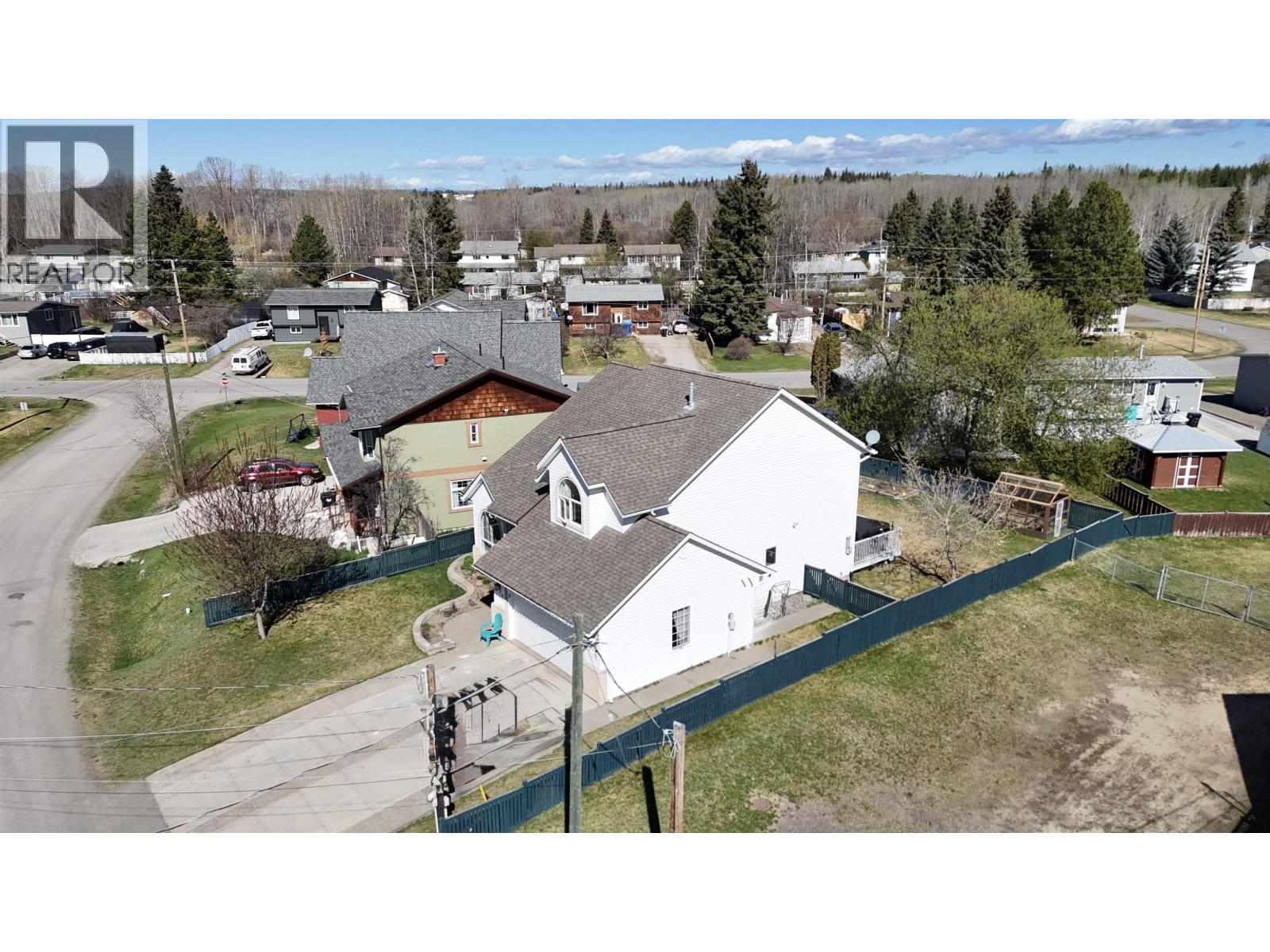 729 SANDY BEACH ROAD