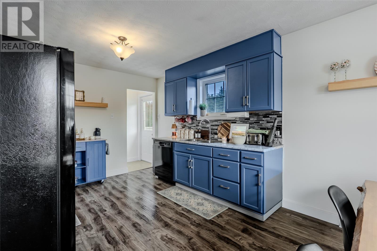 10 Barrys Island Road Extension