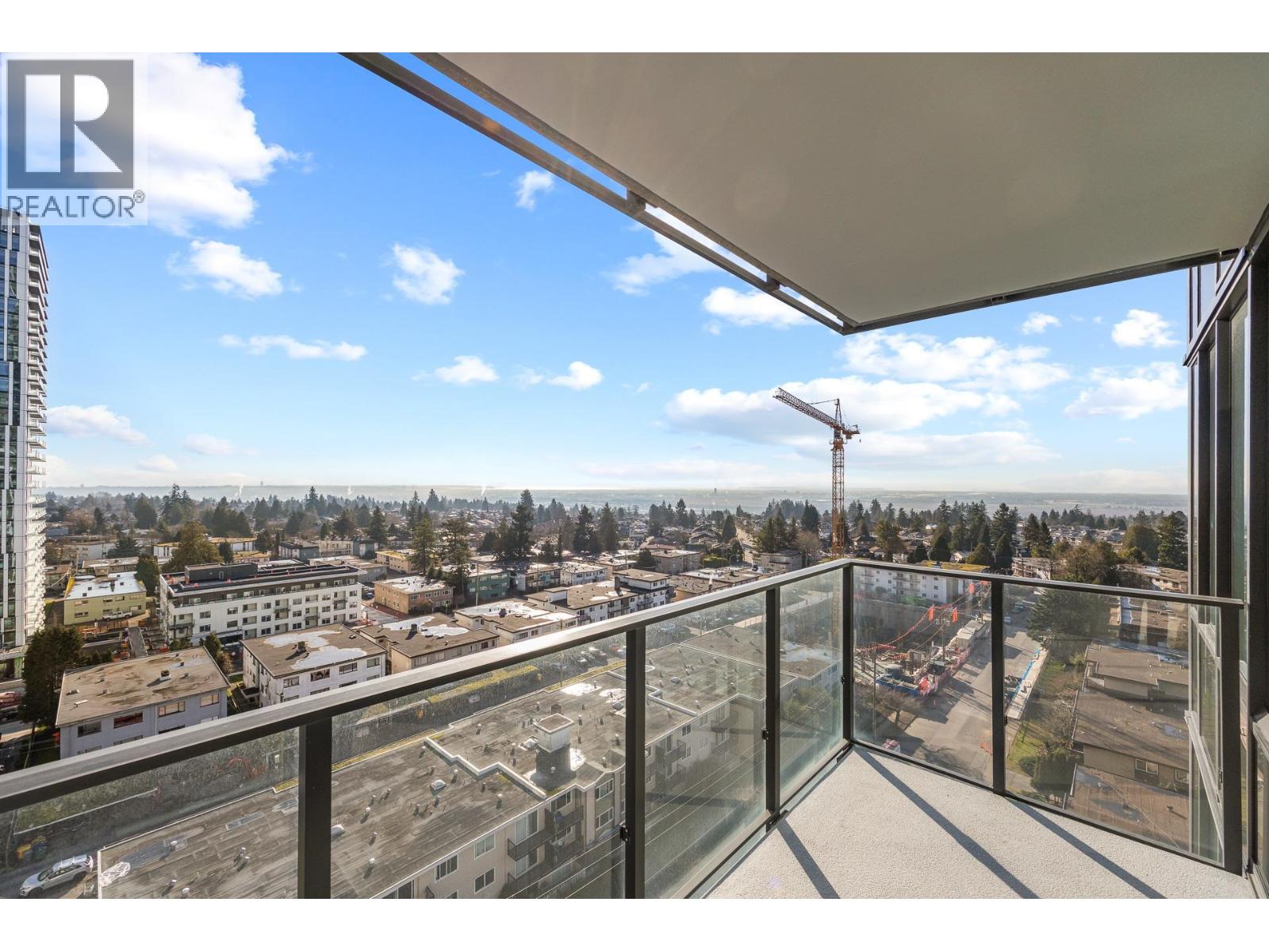 1204 6537 TELFORD AVENUE