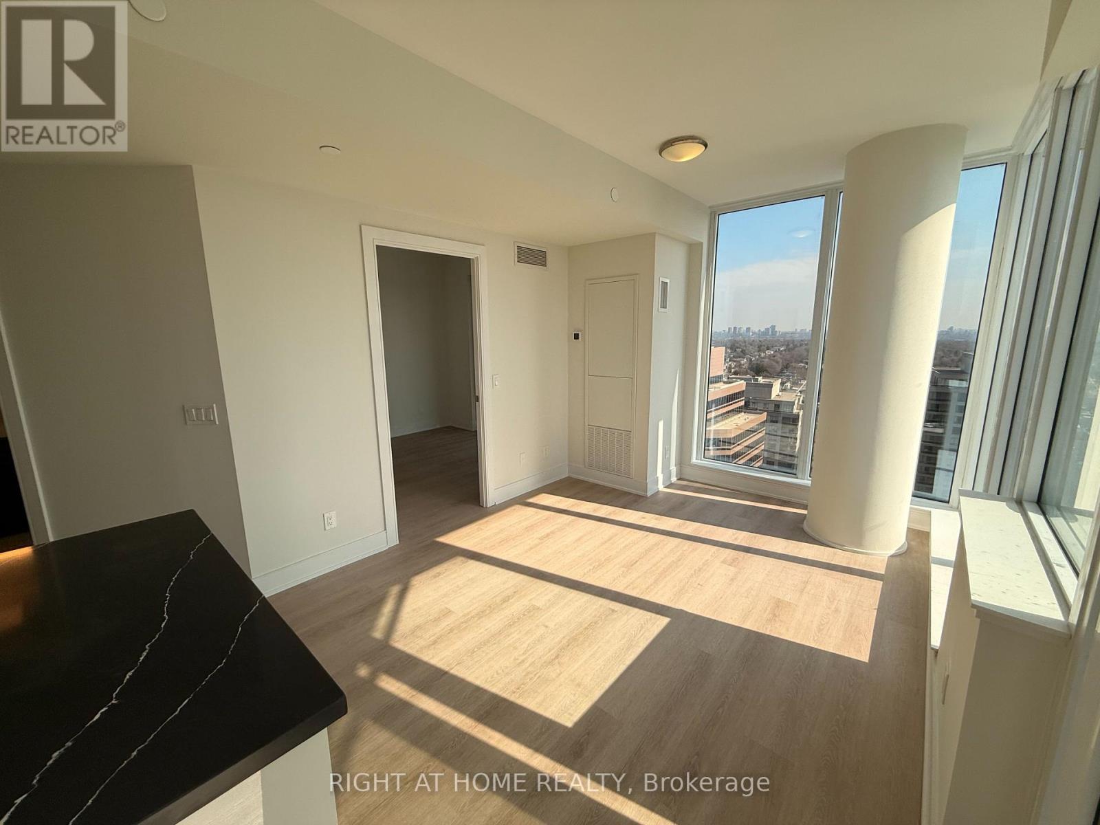 2202 - 15 ELLERSLIE AVENUE