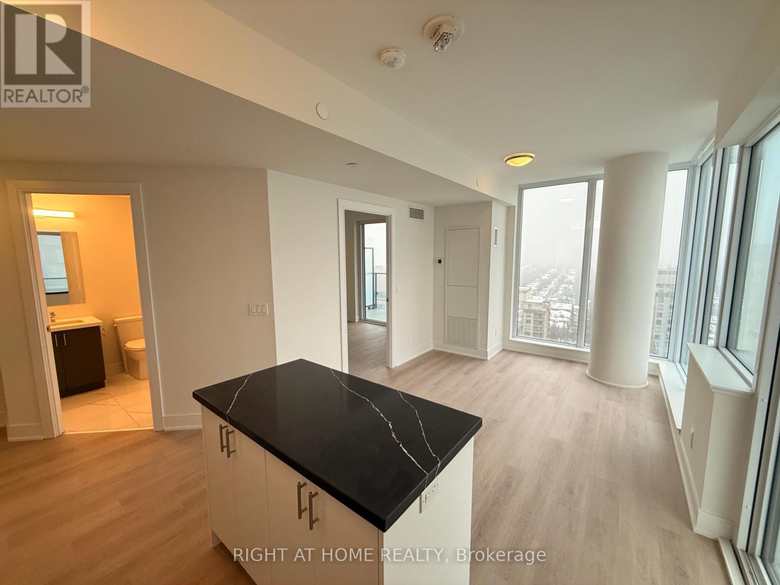 2202 - 15 ELLERSLIE AVENUE