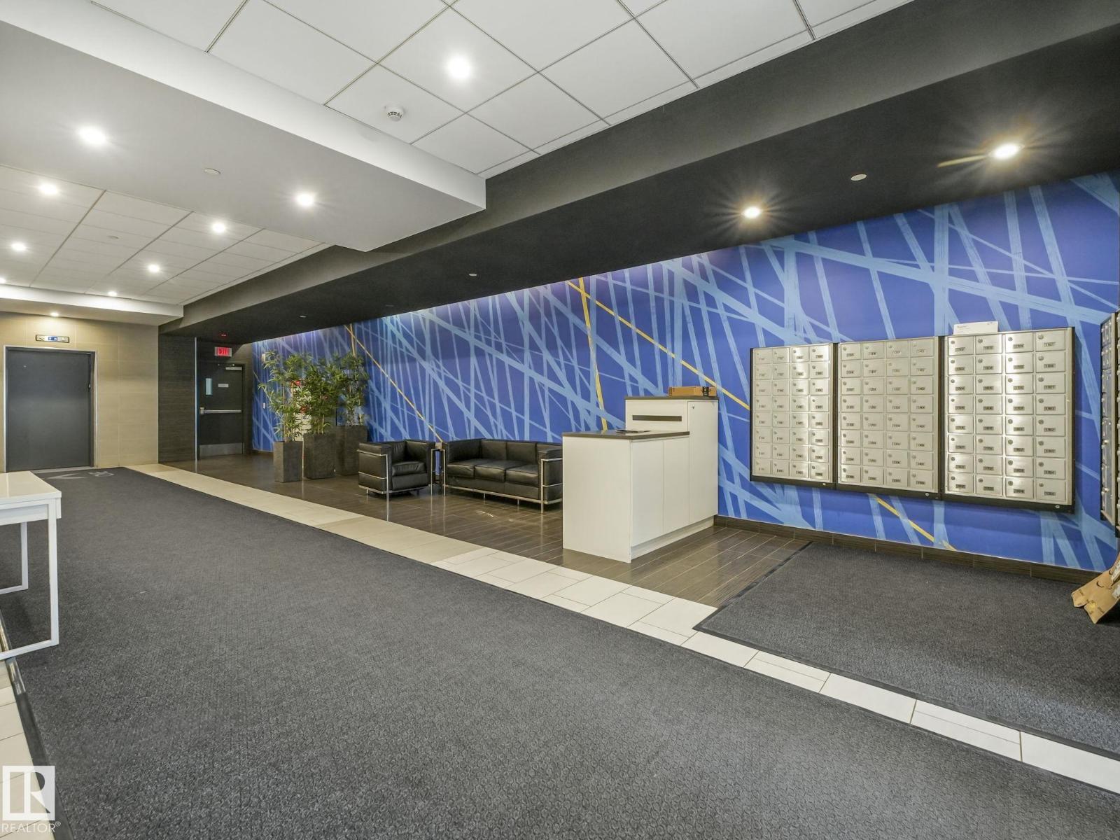 #1907 10226 104 ST NW