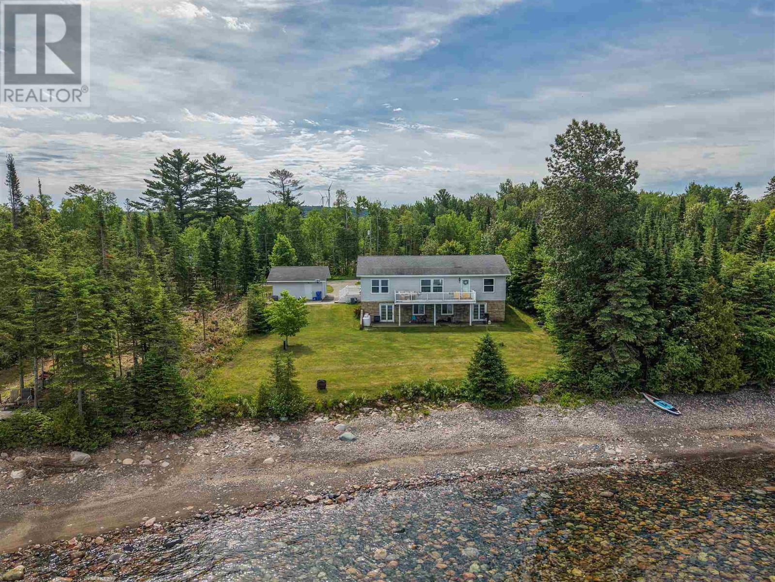 Photo 1 of 47 — 634 Lakeshore DR, Sault Ste. Marie, ON P6A5K8