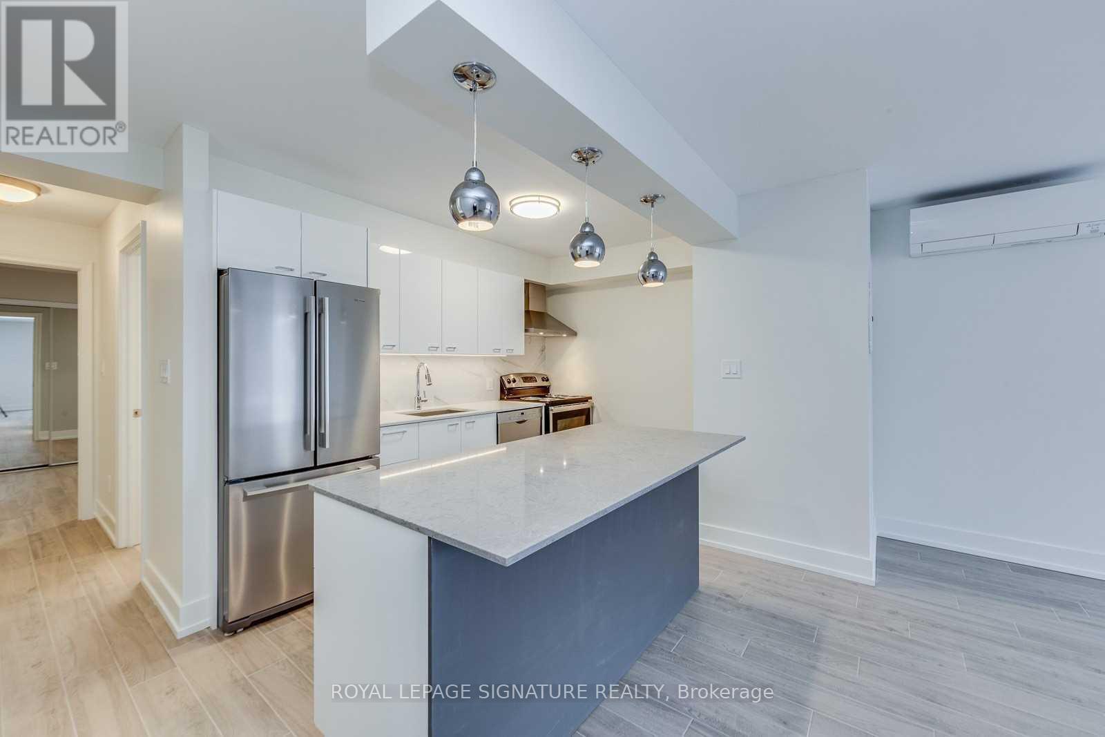 2 - 1089 BROADVIEW AVENUE