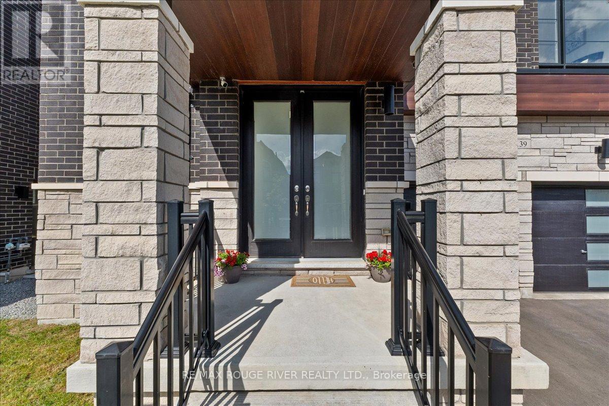 39 ARMILIA PLACE