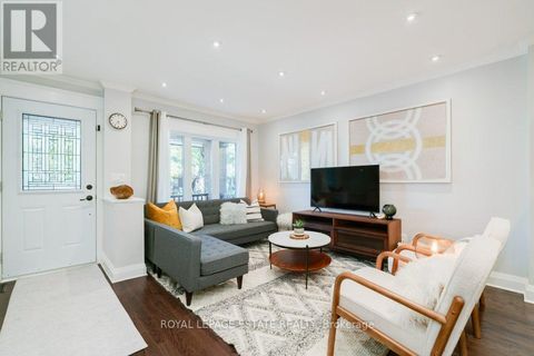 331 SCARBOROUGH ROAD Toronto (The Beaches) ON M4E3M9