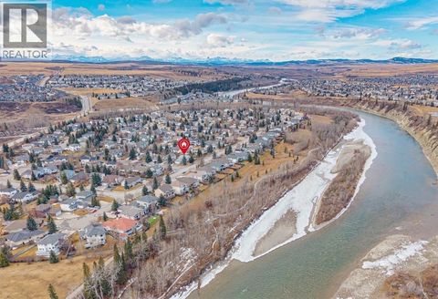 2 Bow Place Cochrane AB T4C1M9