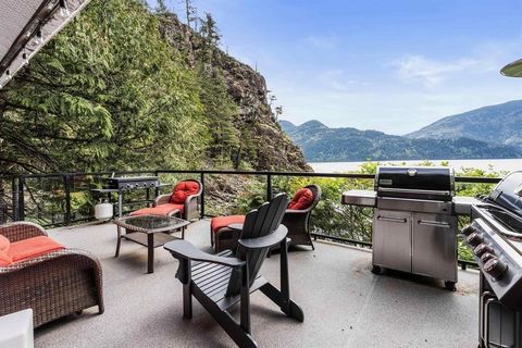 322 ECHO ISLAND|Harrison Lake Harrison Hot Springs BC V0M1K0