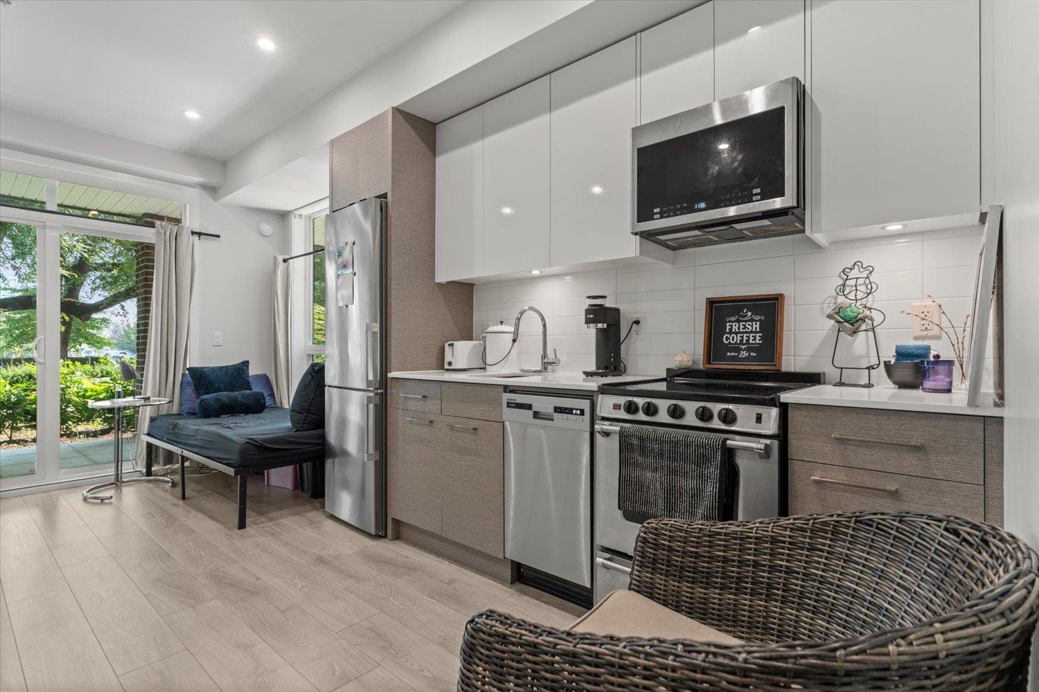 112 45500 MARKET WAY|Garrison Crossing
