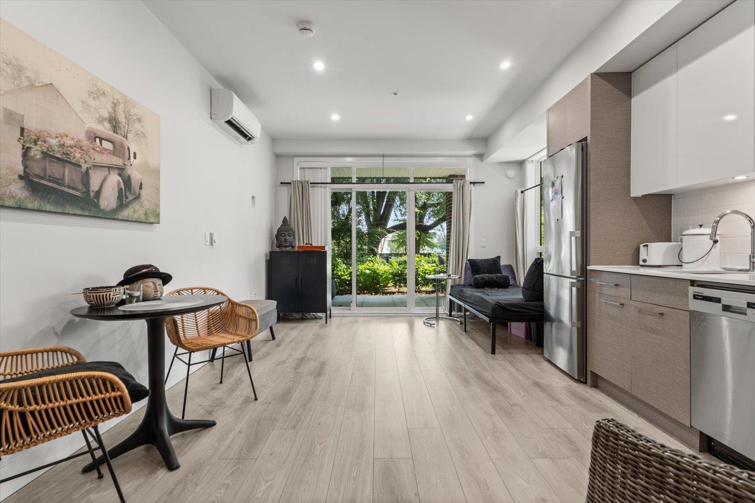 112 45500 MARKET WAY|Garrison Crossing