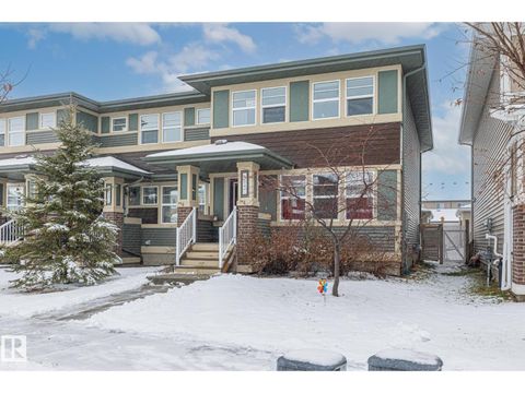 384 CHARLESWORTH DR SW Edmonton AB T6X2G5