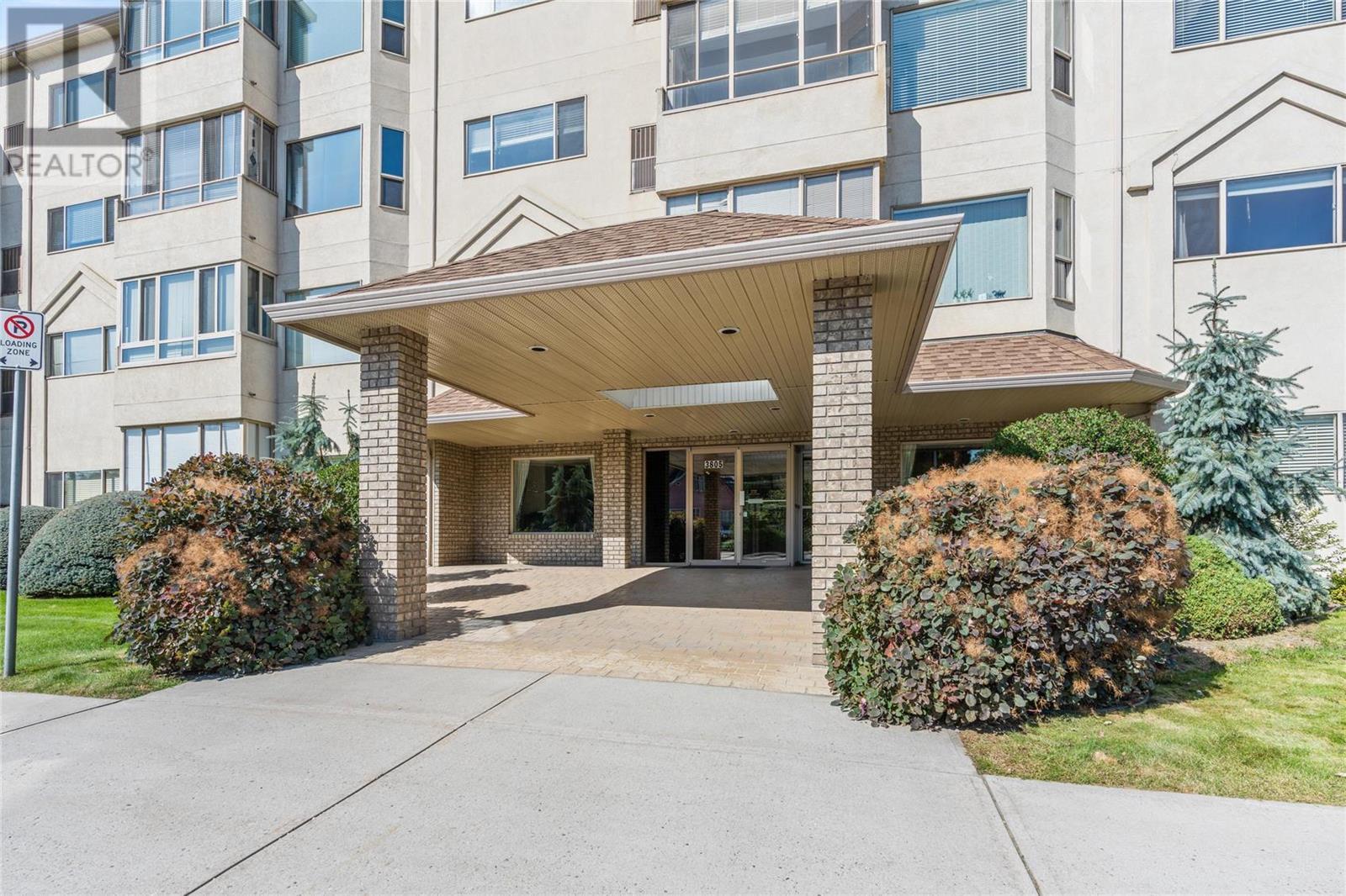 Photo 1 of 48 — 3805 30 Avenue 302, Vernon, BC V1T9M3