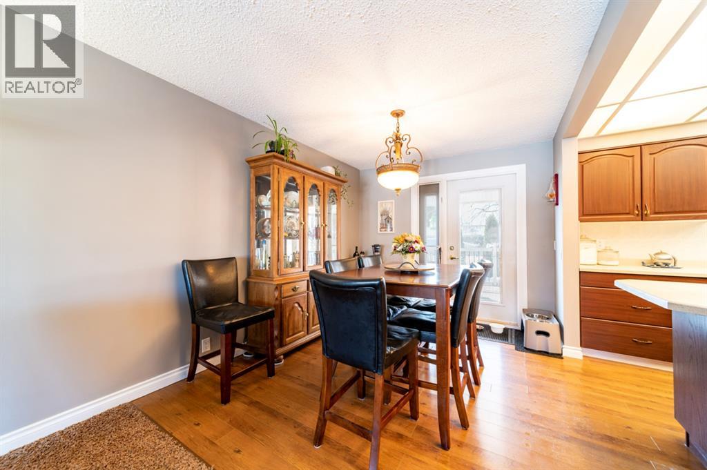 517 2 StreetCrescent