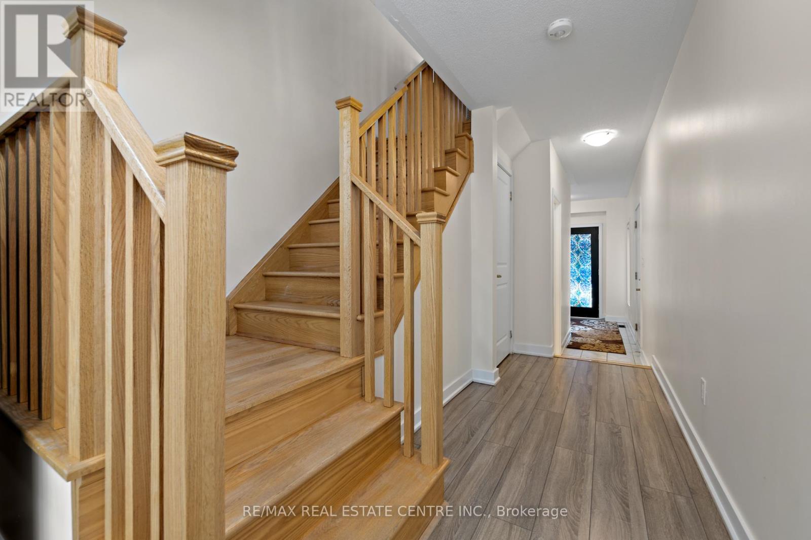 53 BENOIT STREET