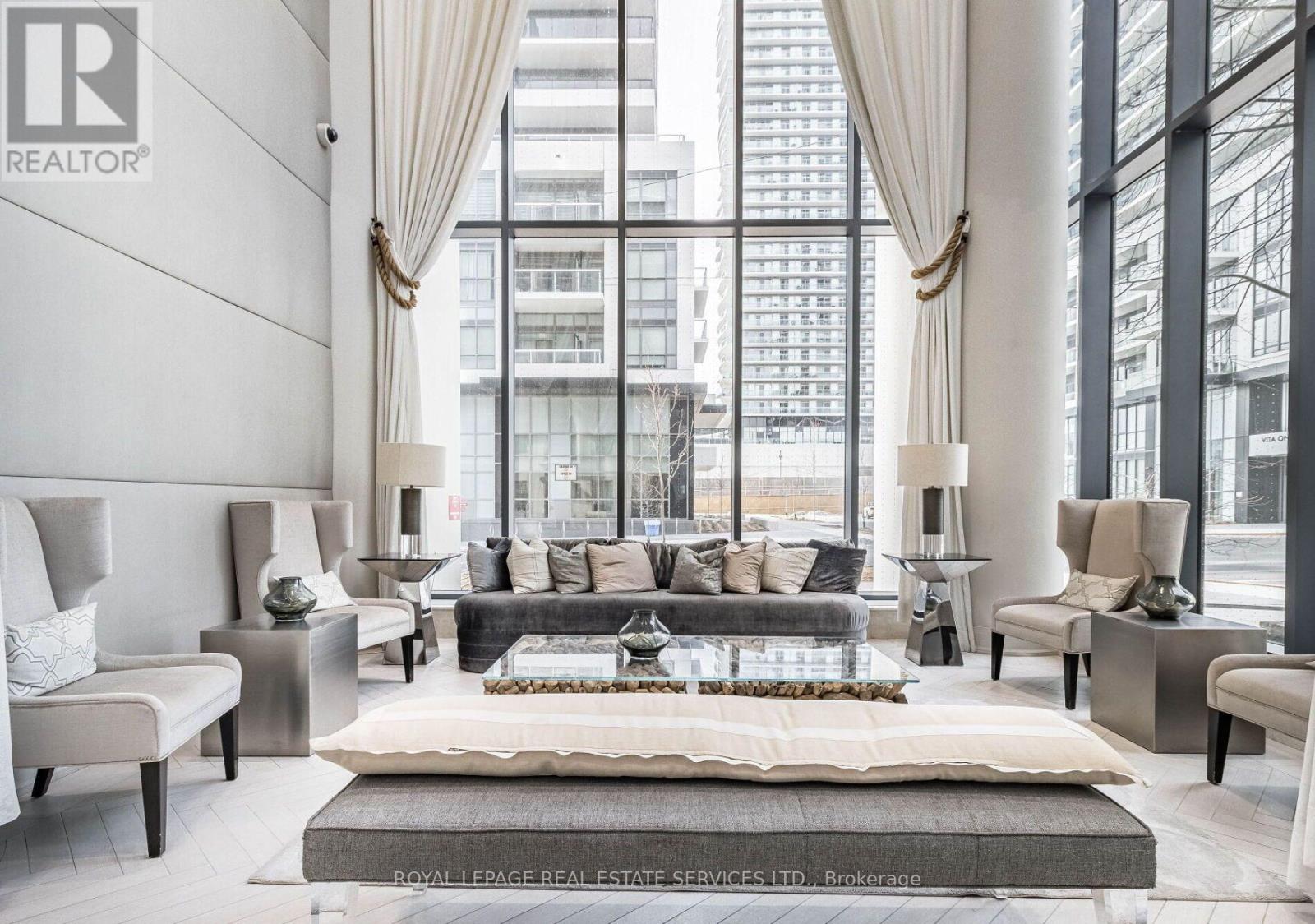 2808 - 59 ANNIE CRAIG DRIVE