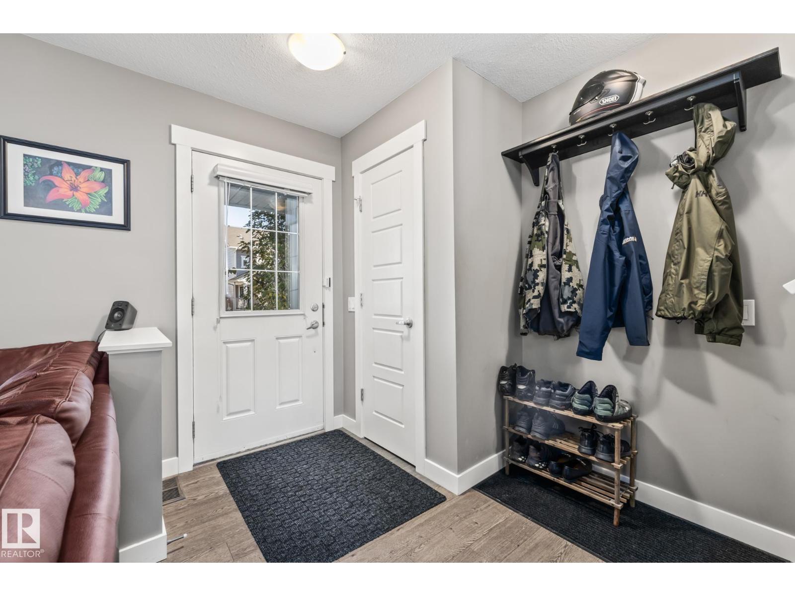 7358 EDGEMONT WY NW