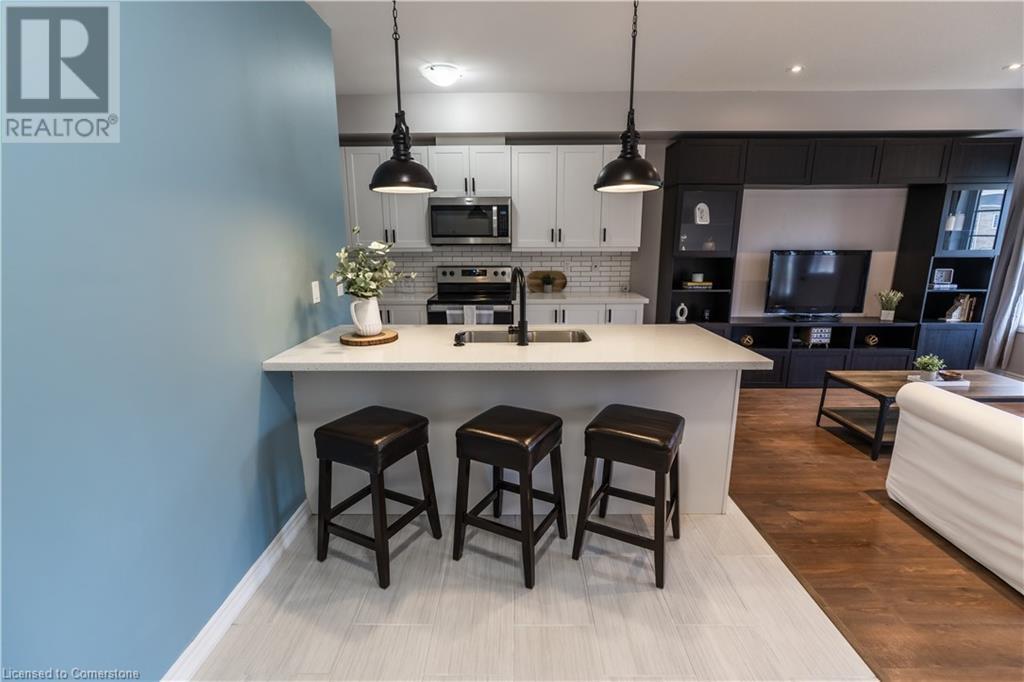 403 WESTWOOD Drive Unit# 30