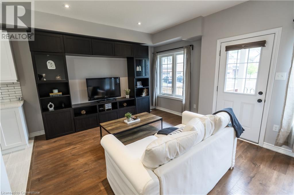 403 WESTWOOD Drive Unit# 30