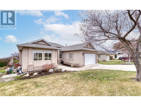 2551 Saddleridge Drive West Kelowna BC V4T2T5