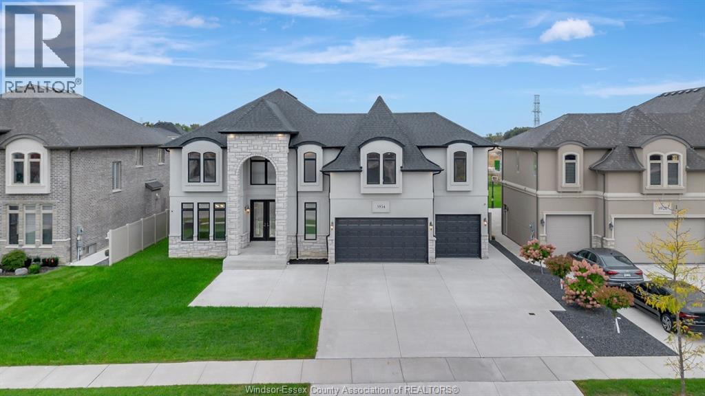 3934 LASALLE WOODS BOULEVARD