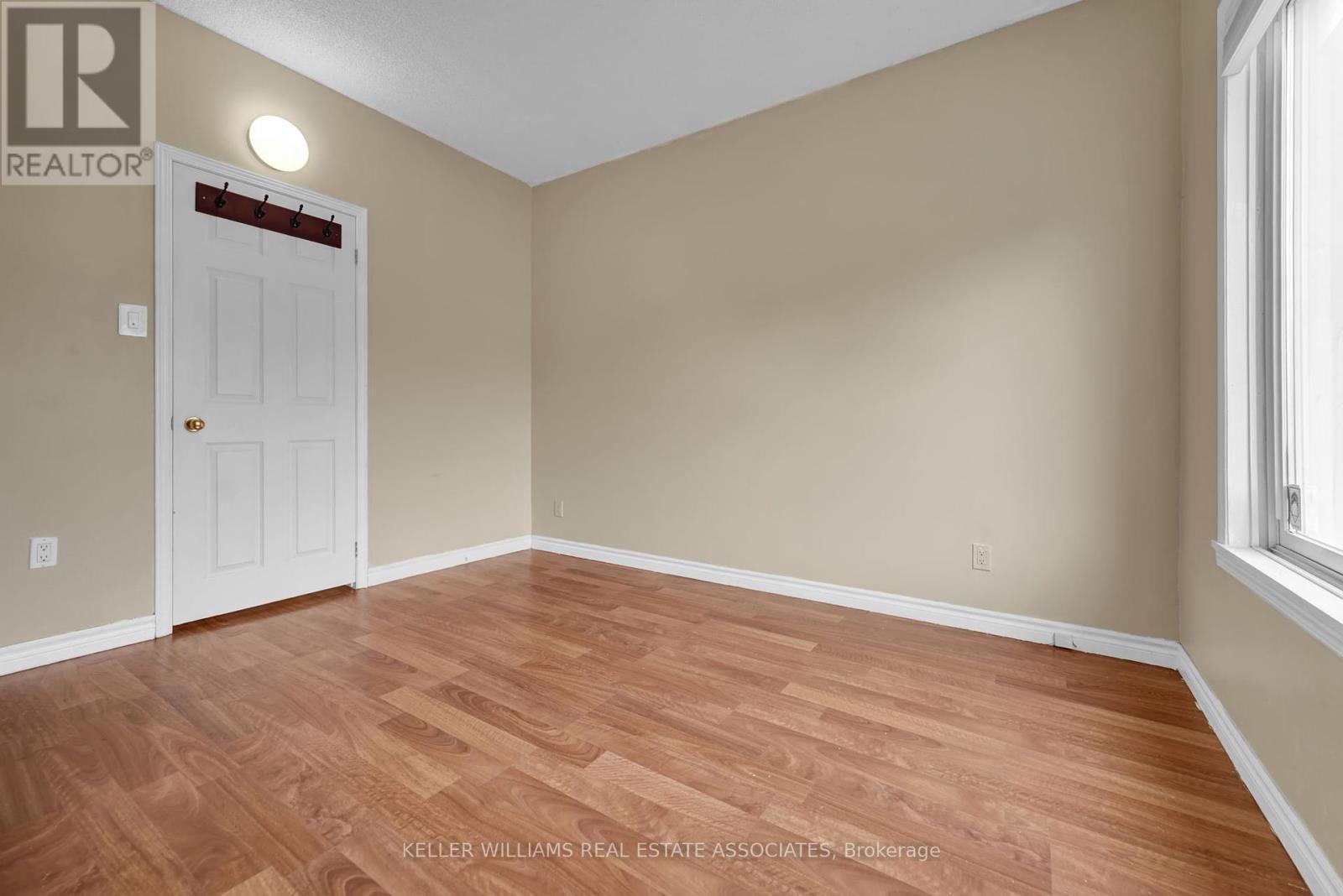 MAIN - 27 BERRYMAN AVENUE