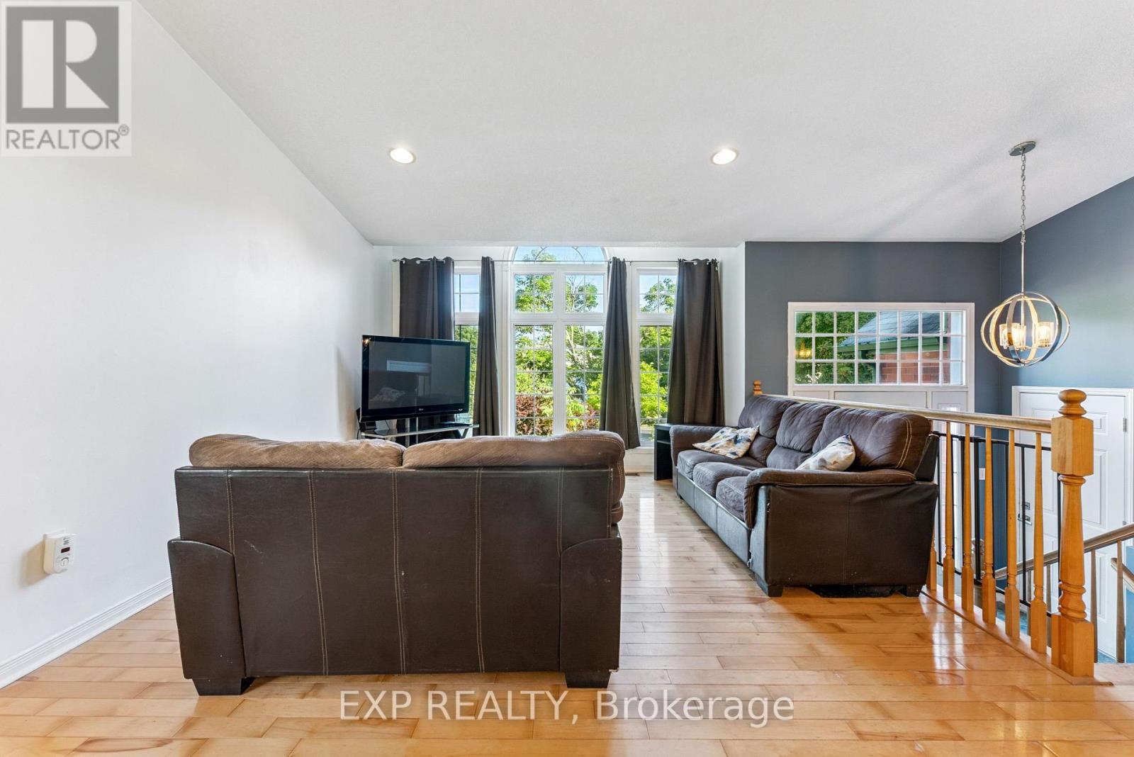 3 BAYSHORE DRIVE