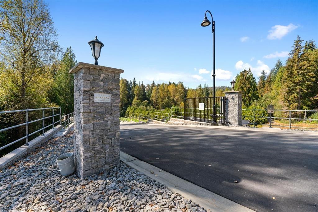 32276 SILVER CREEK DRIVE