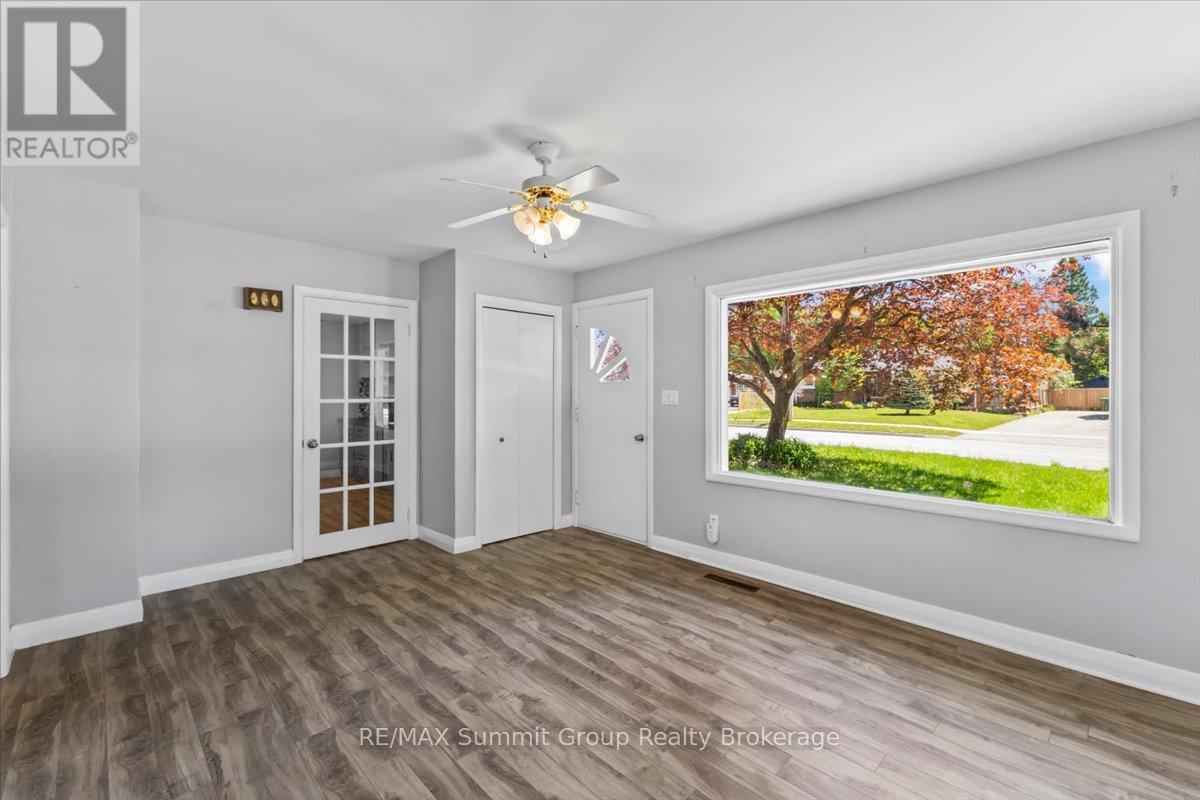 162 MAIN STREET E