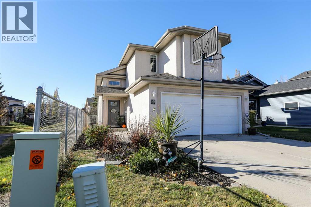 50 Heritage Circle W