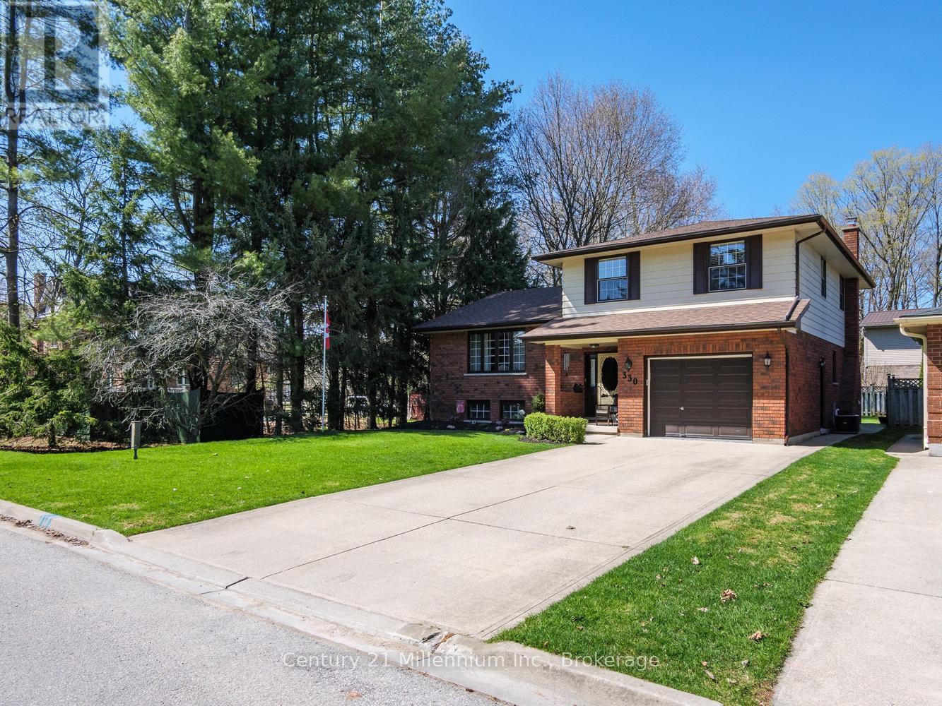 330 1ST STREET W