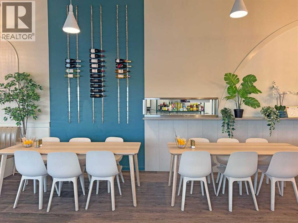 460 Erin Woods Drive SE