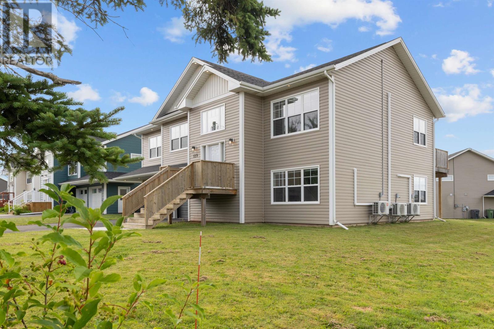 129 Royalty Road