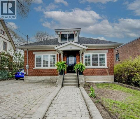 57 GLASGOW Street Kitchener ON N2G2G8