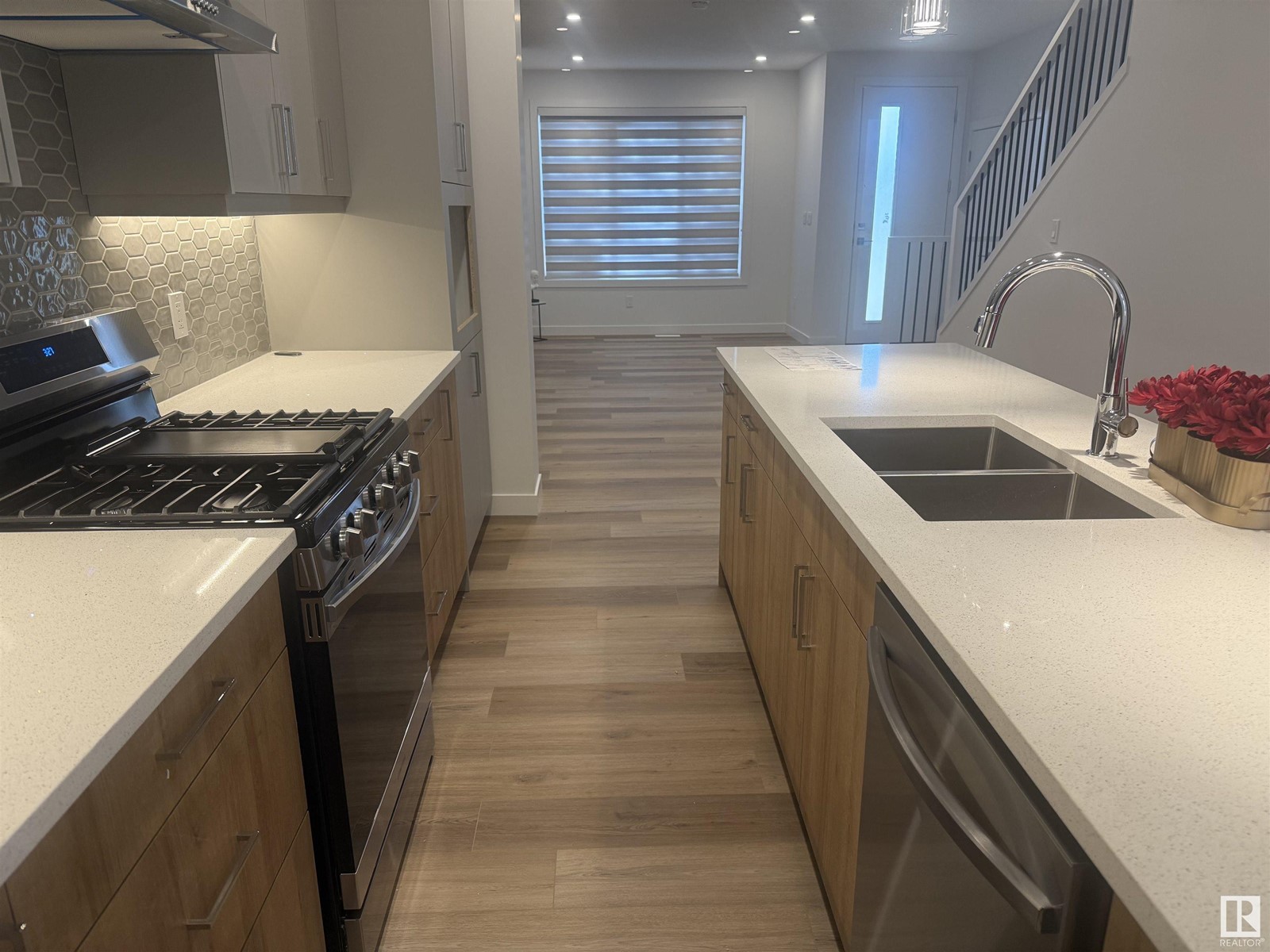 11331 103 ST NW