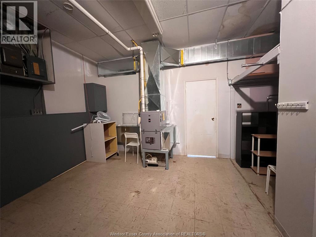 48 TALBOT STREET North Unit# LOWER