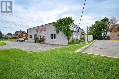 202 PERCY STREET Smiths Falls ON K7A4W8