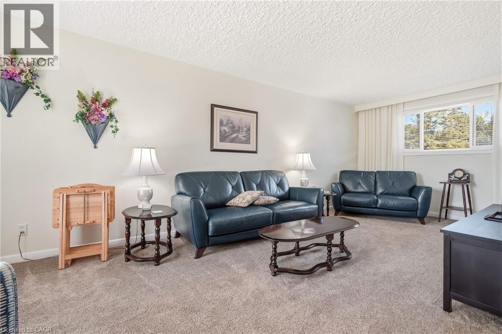 491 WARMINSTER Drive