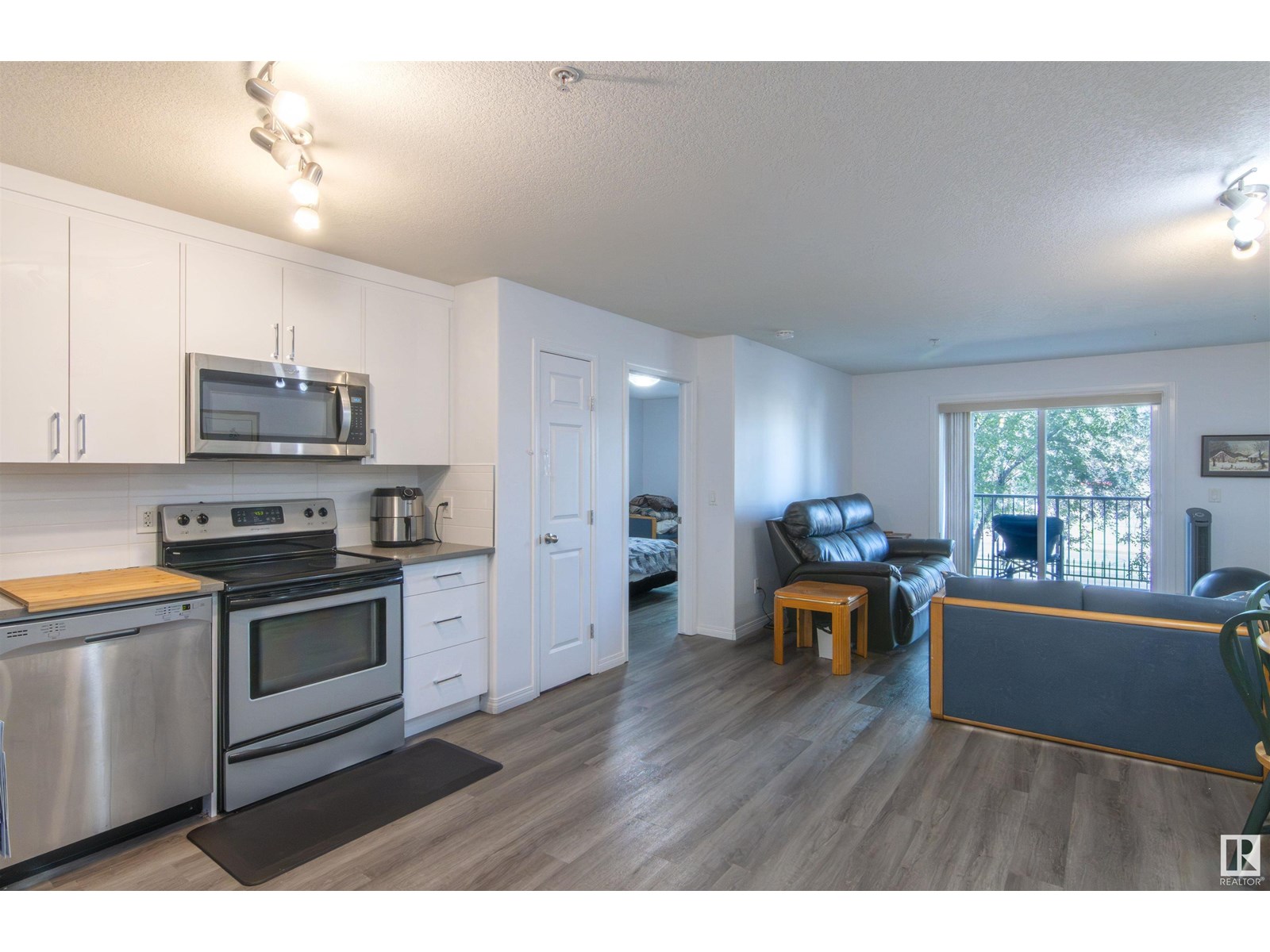 #209 9945 167 ST NW