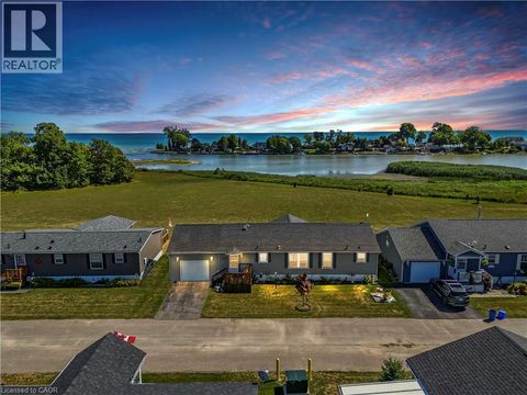 55 RIVERBEND Crescent Nanticoke ON N0A1L0