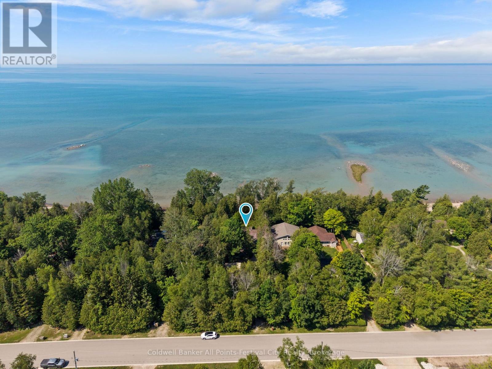 149 HURON ROAD W