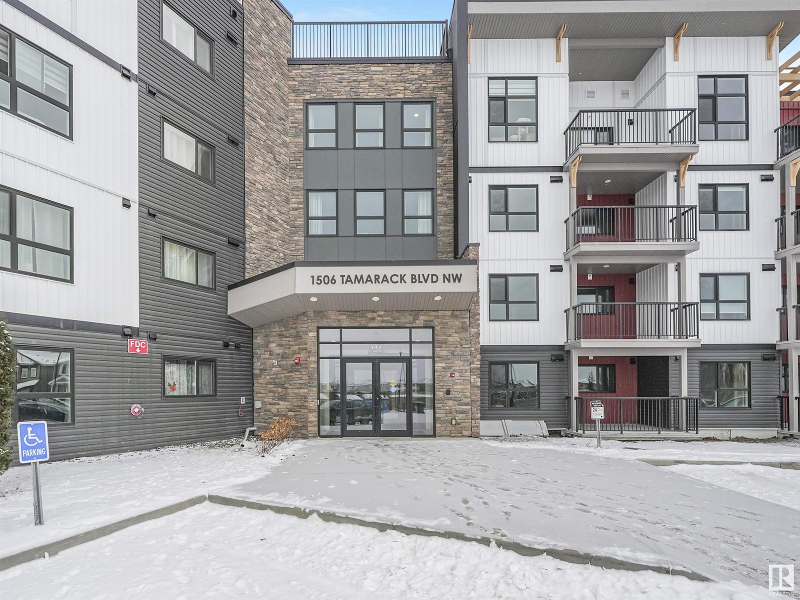 #318 1506 TAMARACK BV NW