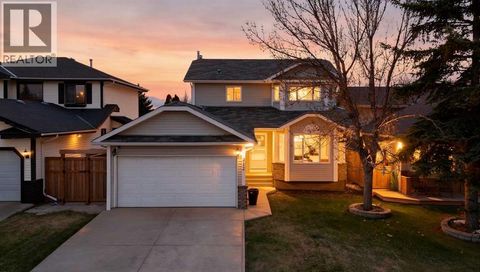 212 Harvest Wood Way NE Calgary AB T3K3X7
