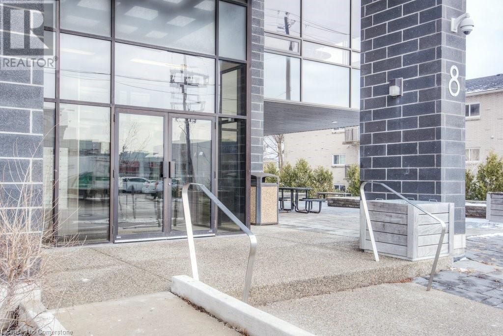 8 HICKORY Street W Unit# 304
