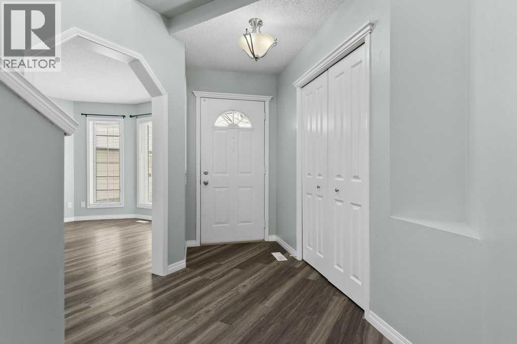 3641 Douglas Woods Heights SE